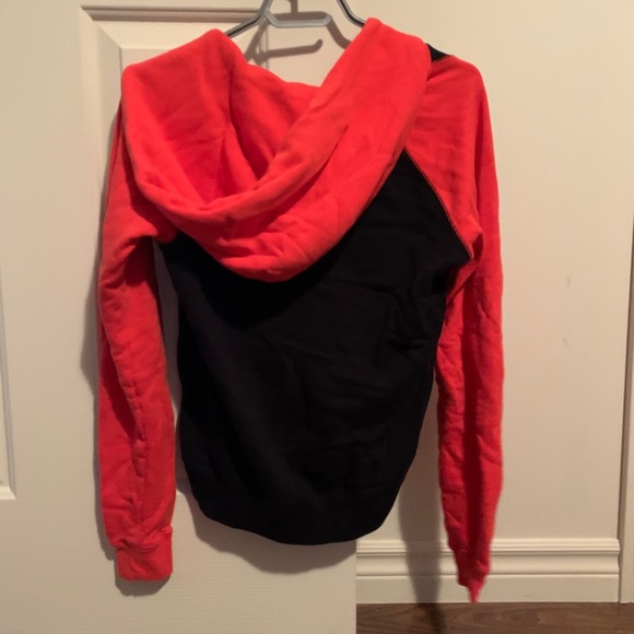 Nike jacket - Picture 2 of 2